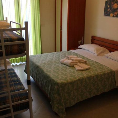 B&B Giovanna Gms Porto Cesareo Bagian luar foto