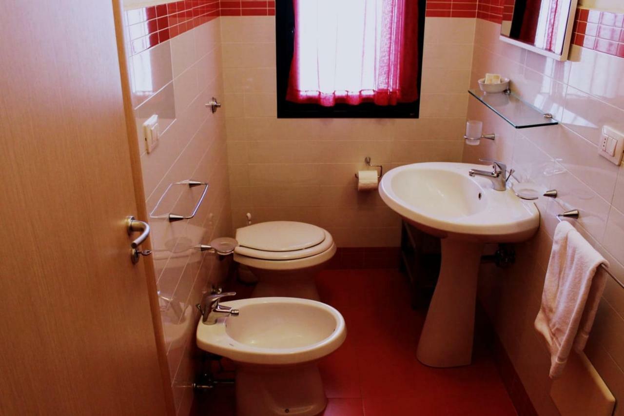 B&B Giovanna Gms Porto Cesareo Bagian luar foto