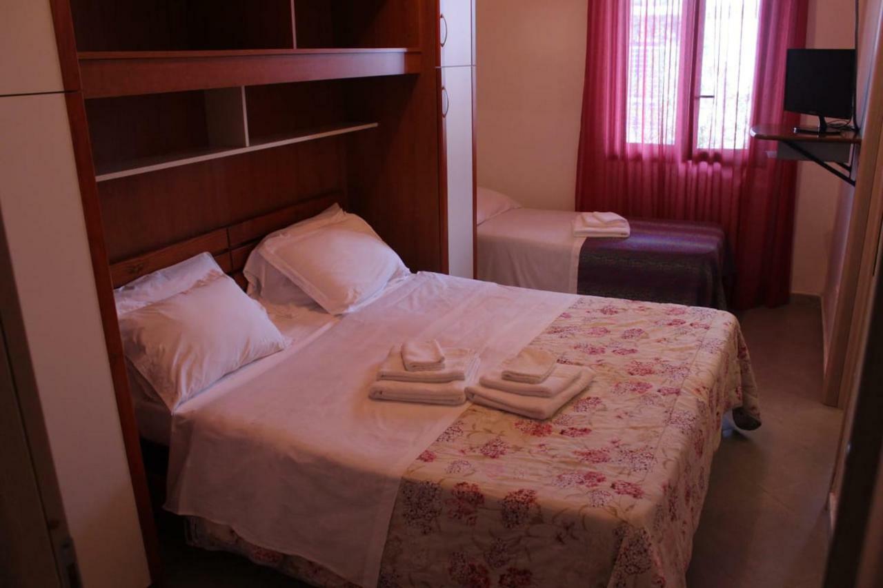 B&B Giovanna Gms Porto Cesareo Bagian luar foto